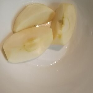 塩より長持ち ハチミツで リンゴの変色防止 レシピ 作り方 By あやめぇ 楽天レシピ 塩より長持ち ハチミツで リンゴの変色防止 レシピ 作り方 By あやめぇ 楽天レシピ